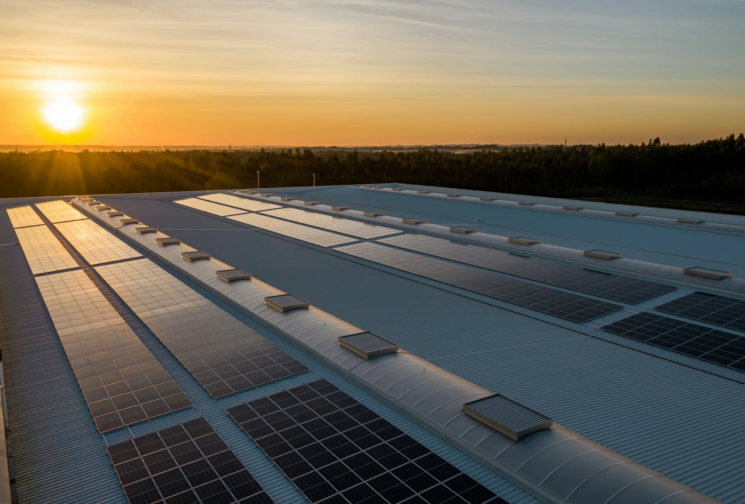 Commercial solar installation delivered by CJN Solar